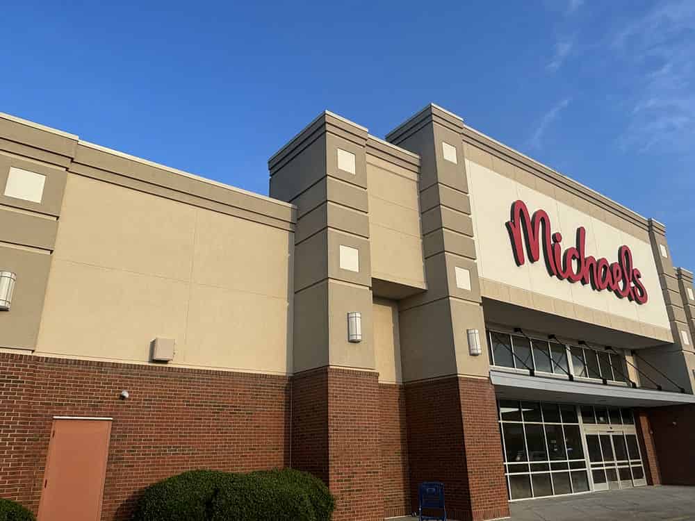 Commercial Pressure Washing image
