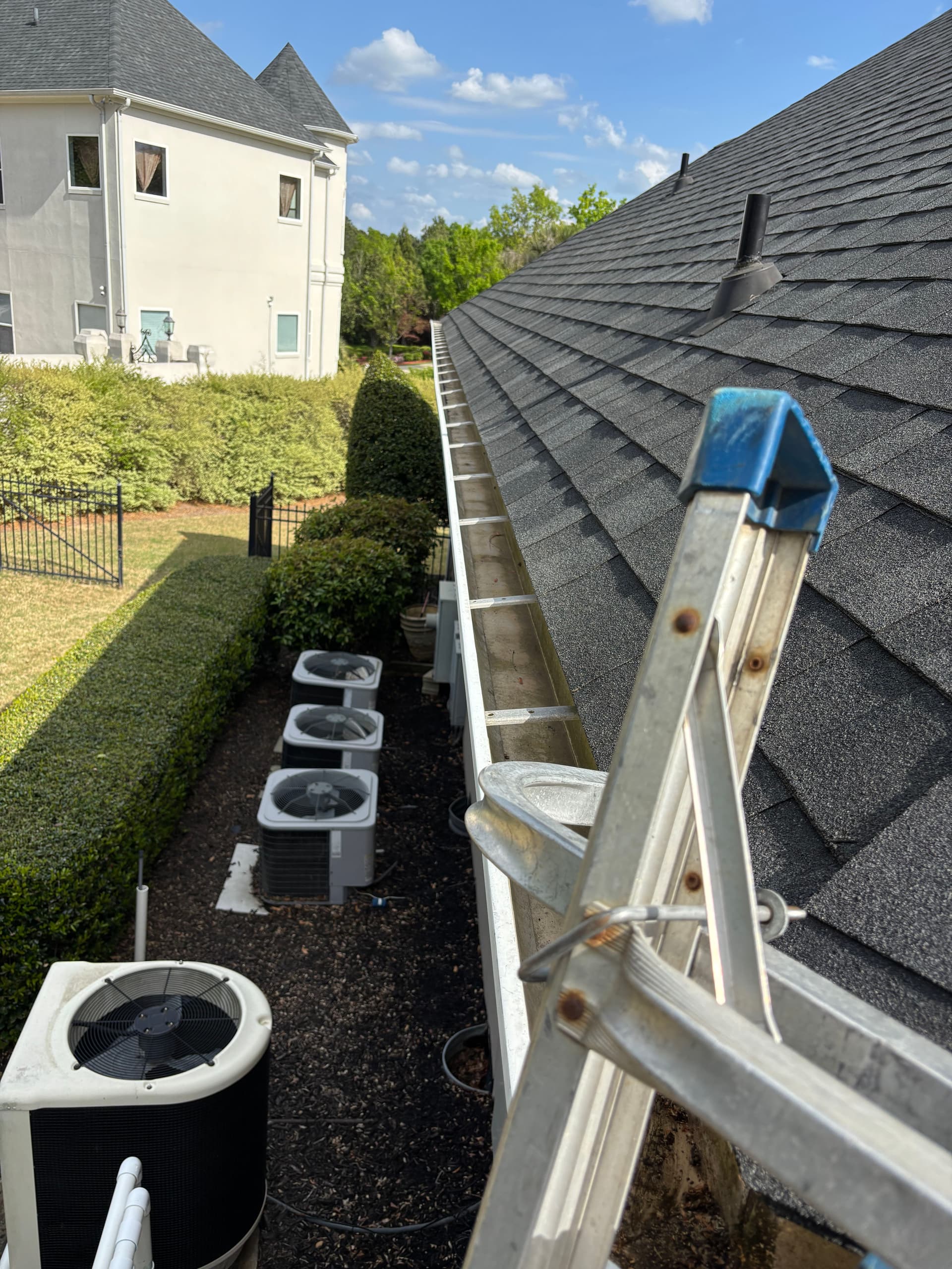 Clogged Gutters Are a Bigger Problem Than Most Homeowners Realize image