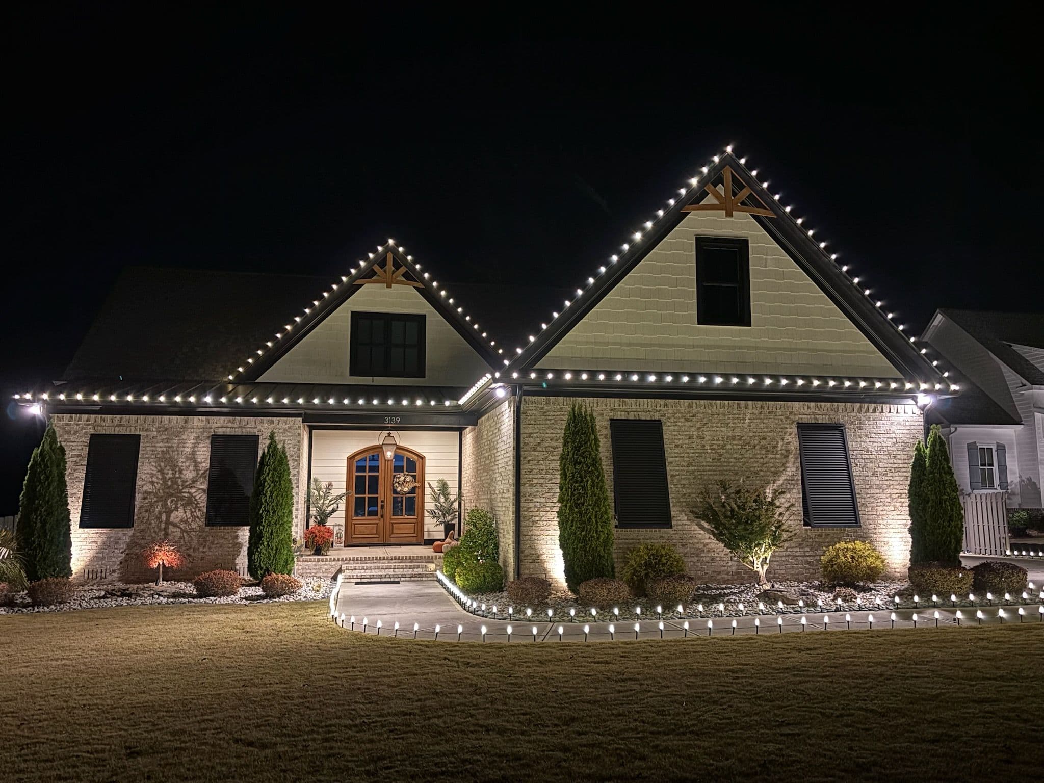 Project Holiday Lights Installation Brightens Up Local Neighborhood image
