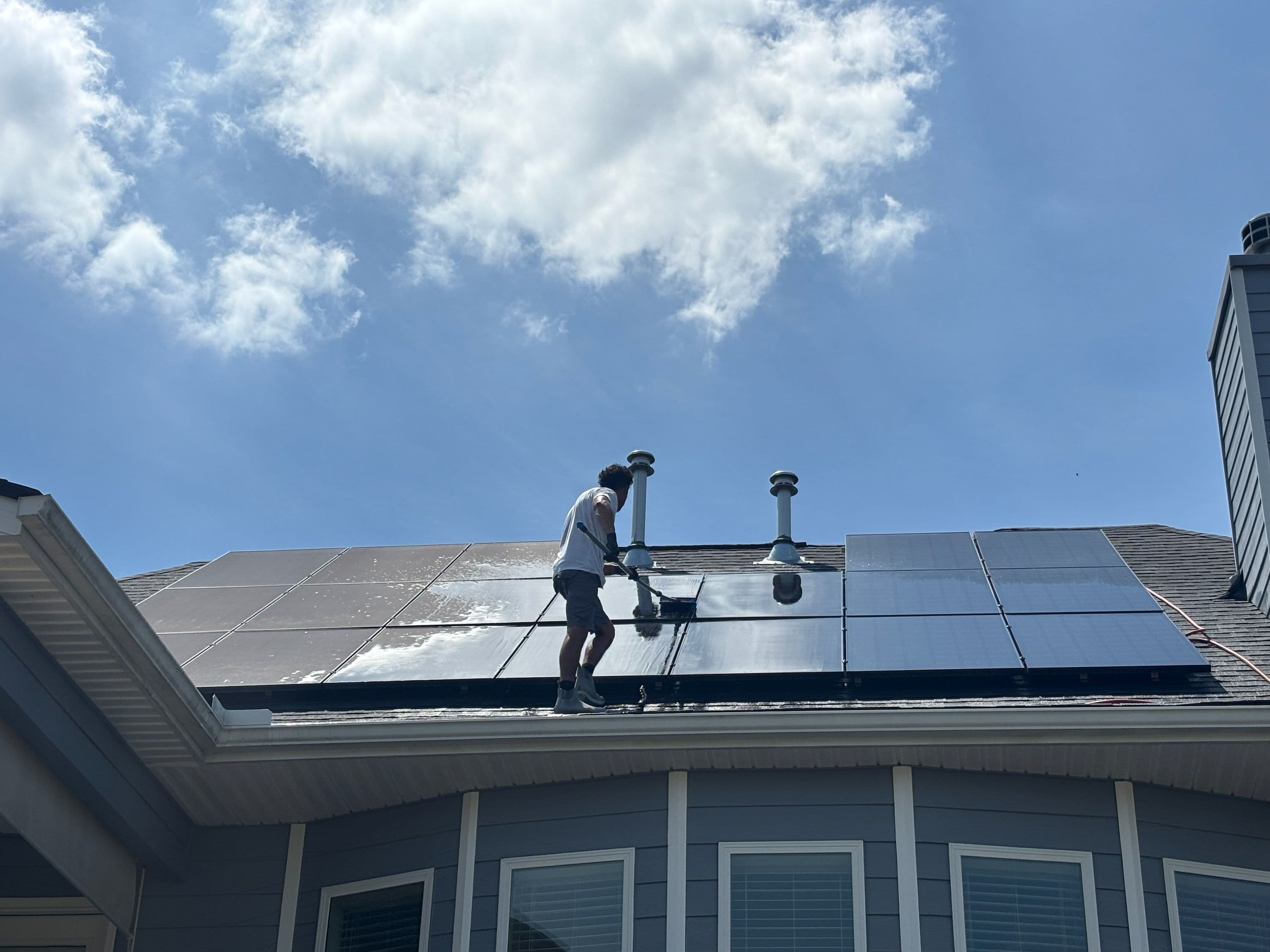 Project Efficient Solar Panel Cleaning in Sunny Weather image